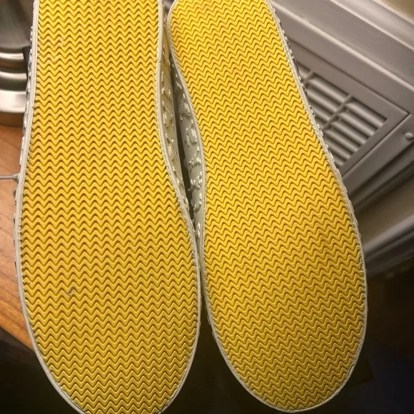 New-Paul Smith Women's Thea Rabbit Vulcanised Trainer - Picture 8 of 14